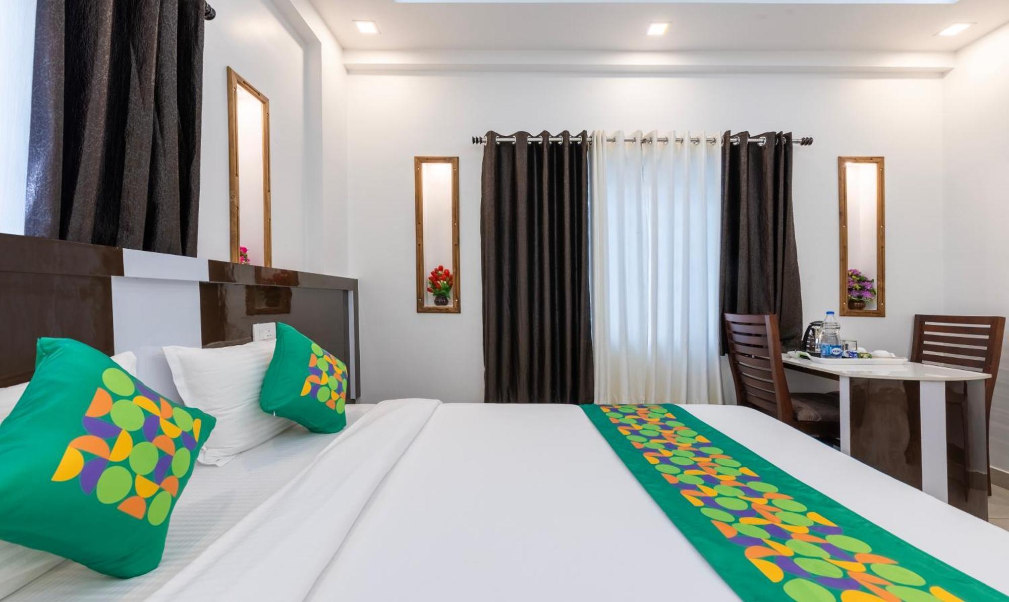 Treebo Premium Cochin Airport, 5 Min From Cochin Airport Hotell Kochi Eksteriør bilde