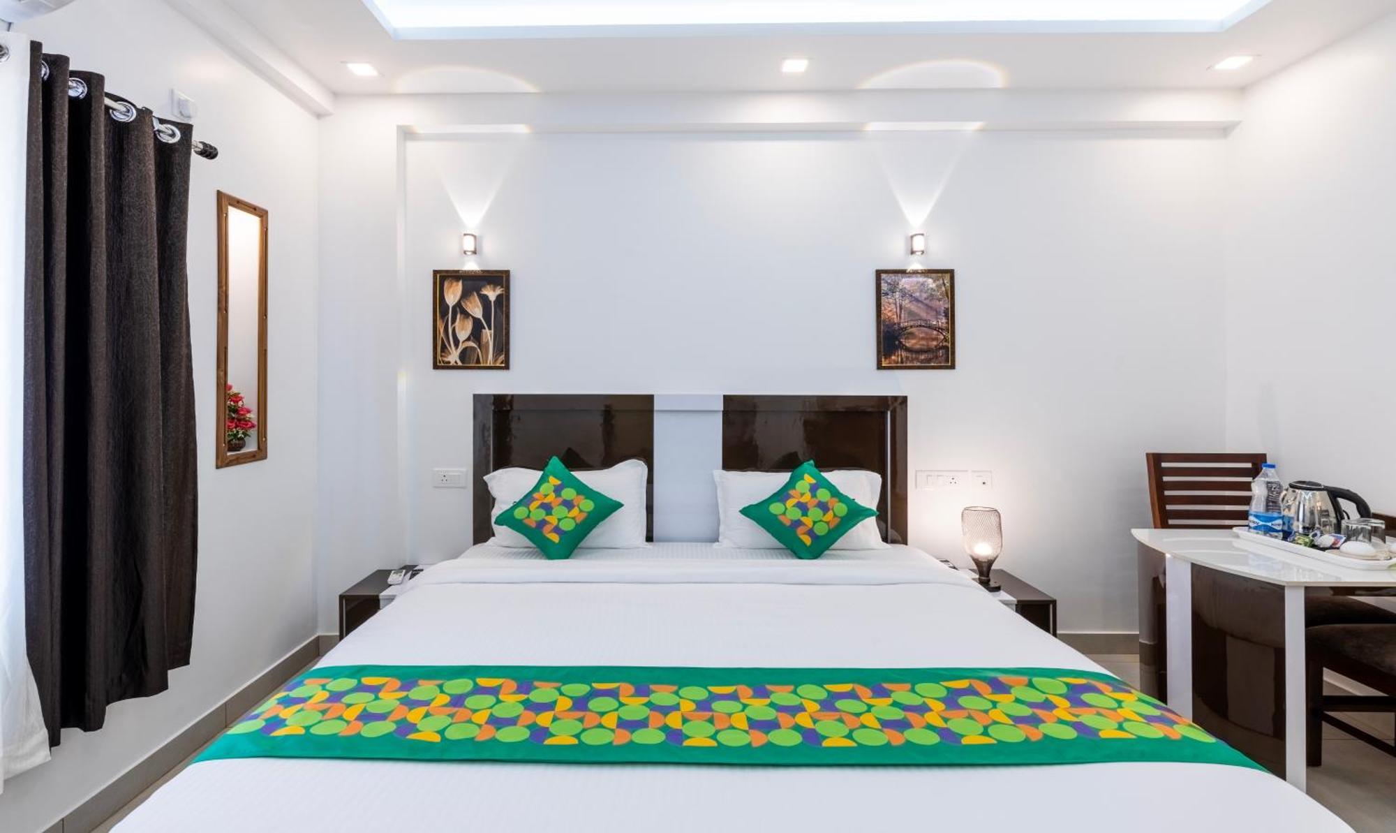 Treebo Premium Cochin Airport, 5 Min From Cochin Airport Hotell Kochi Eksteriør bilde