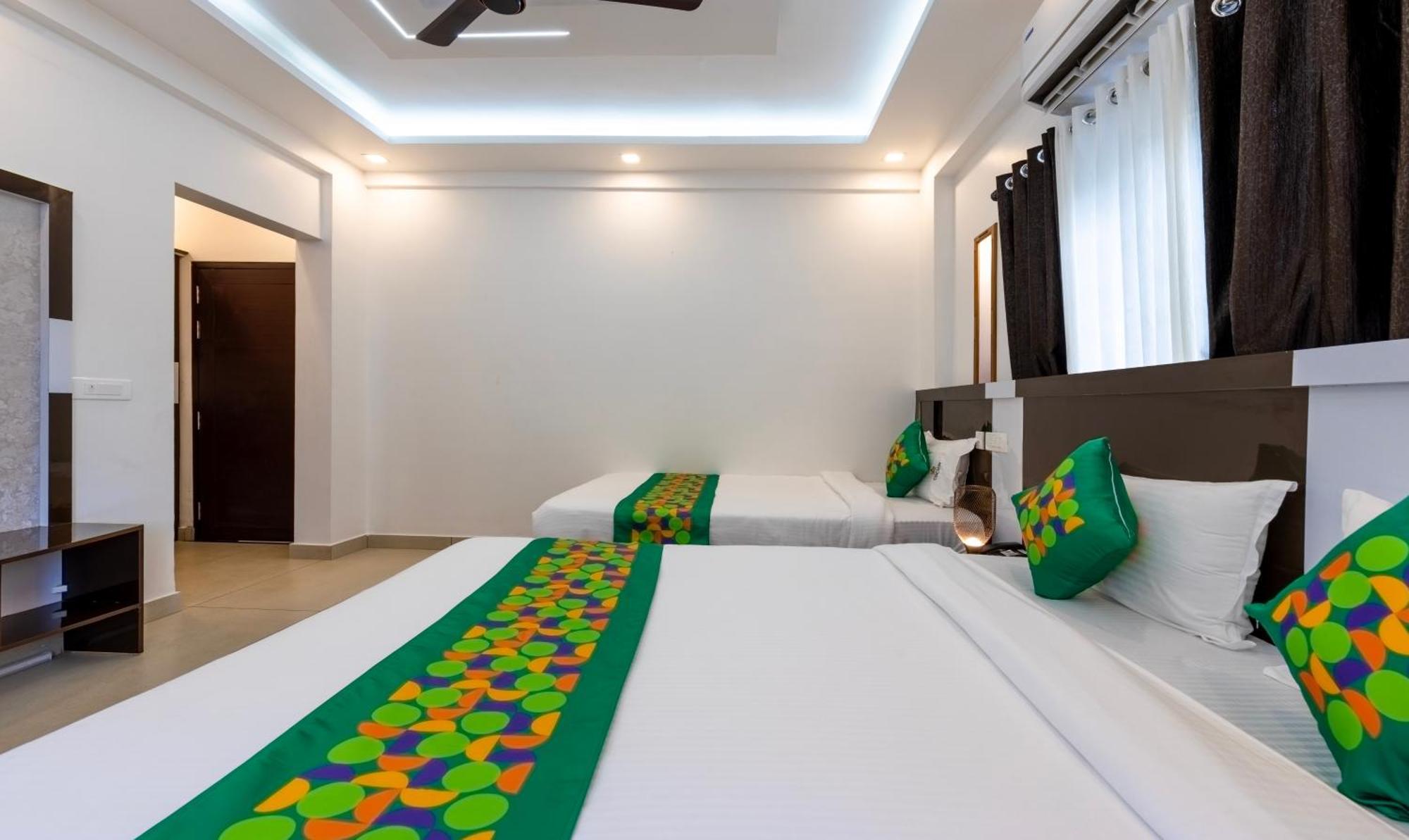 Treebo Premium Cochin Airport, 5 Min From Cochin Airport Hotell Kochi Eksteriør bilde