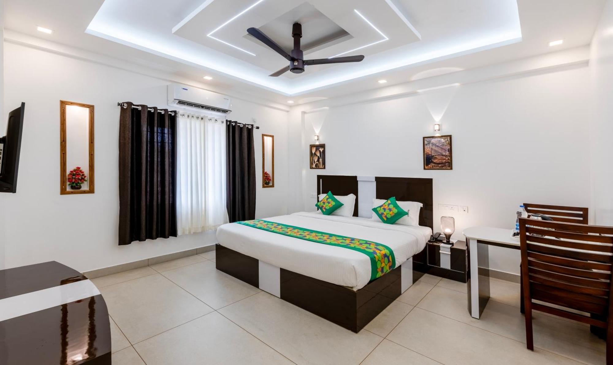 Treebo Premium Cochin Airport, 5 Min From Cochin Airport Hotell Kochi Eksteriør bilde