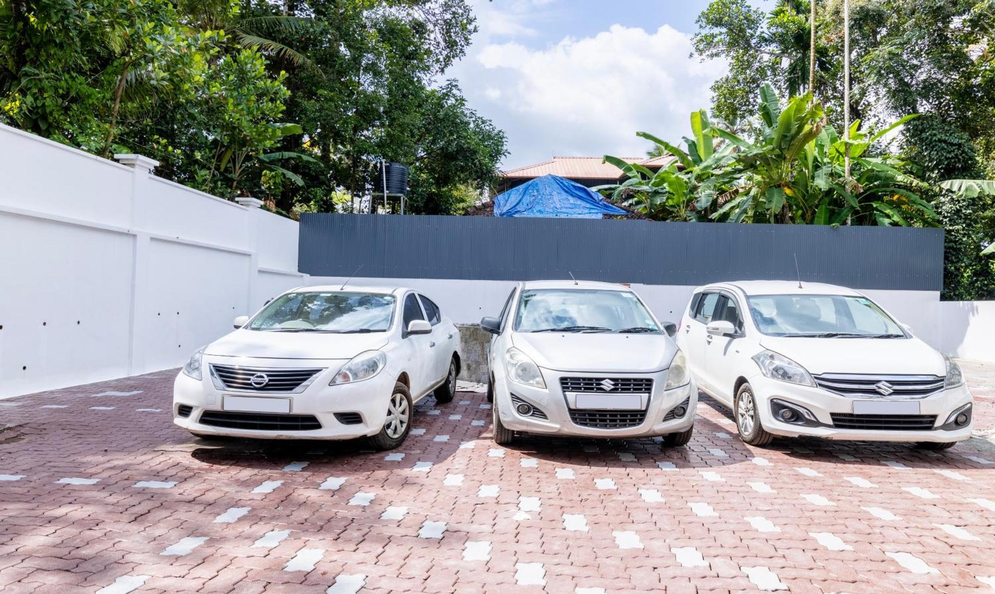 Treebo Premium Cochin Airport, 5 Min From Cochin Airport Hotell Kochi Eksteriør bilde